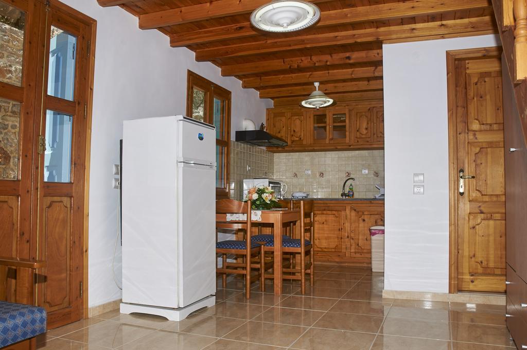 Athina Studios Symi Bagian luar foto